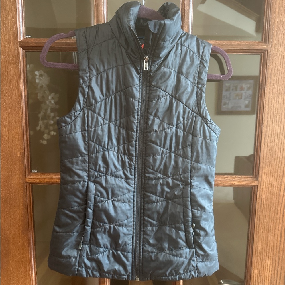 Columbia Omni-Shield Advanced Repellency Vest